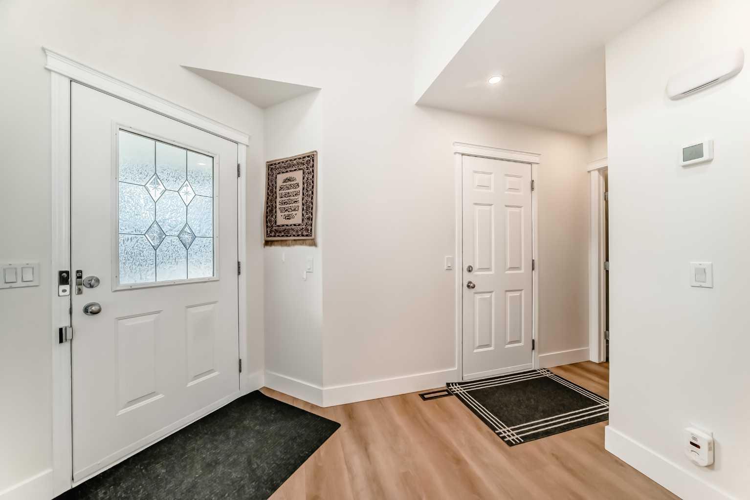 94 Cougar Plateau Way SW