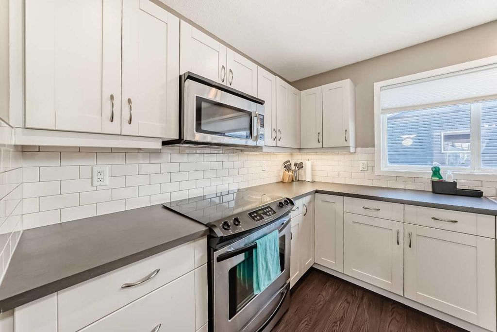 Photo of 145 River Heights Crescent, Cochrane, AB T4C 0J5 (MLS # A2288991)