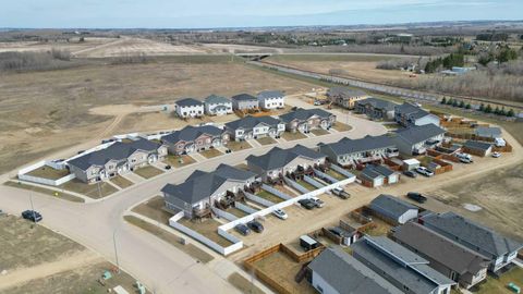 1-66 ATHENS Road Blackfalds AB T4M 0N4