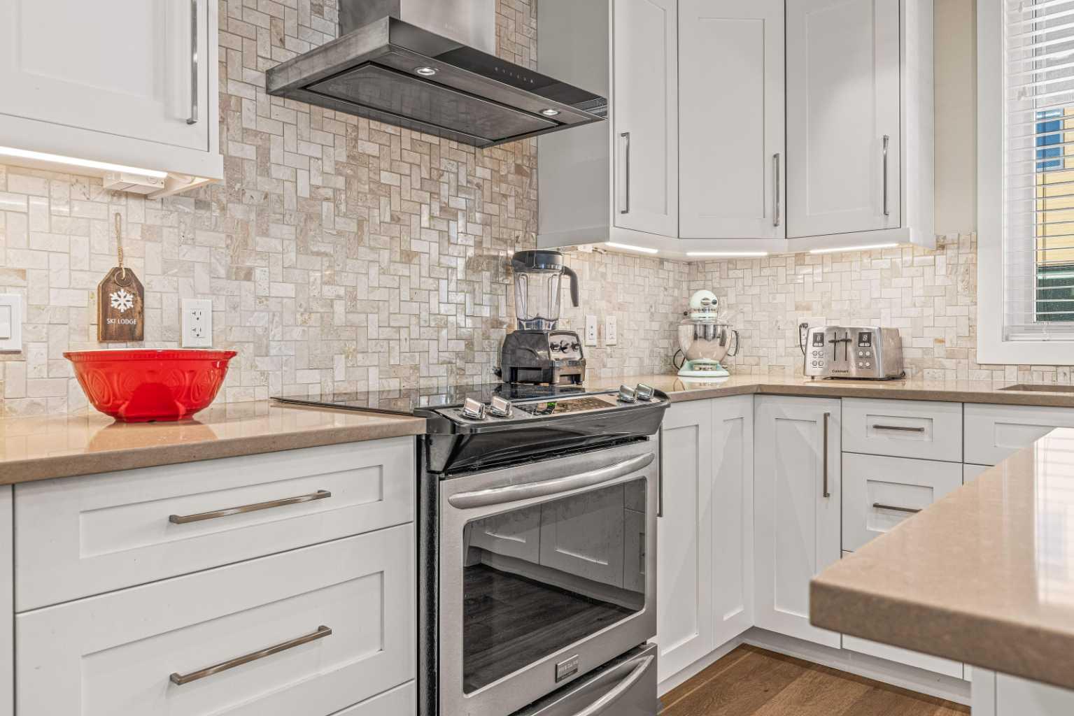 1101 Three Sisters Parkway 201G