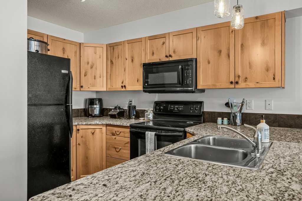 300 Palliser Lane 201