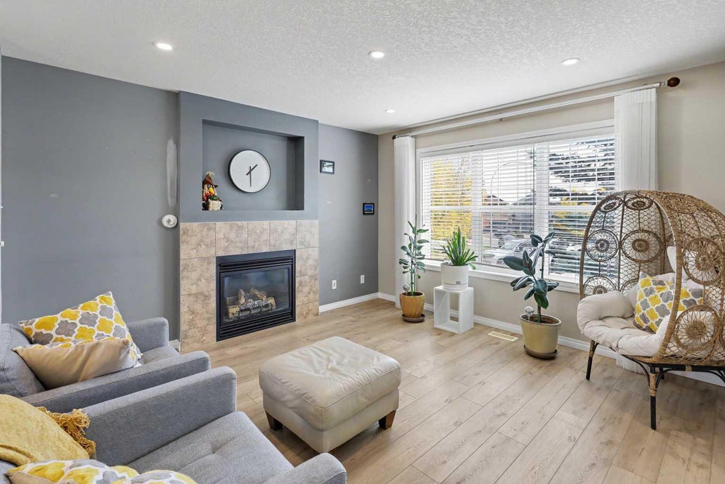 Photo of 35 Sage Hill Manor NW, Calgary, AB T3R 0H1 (MLS # A2350726)