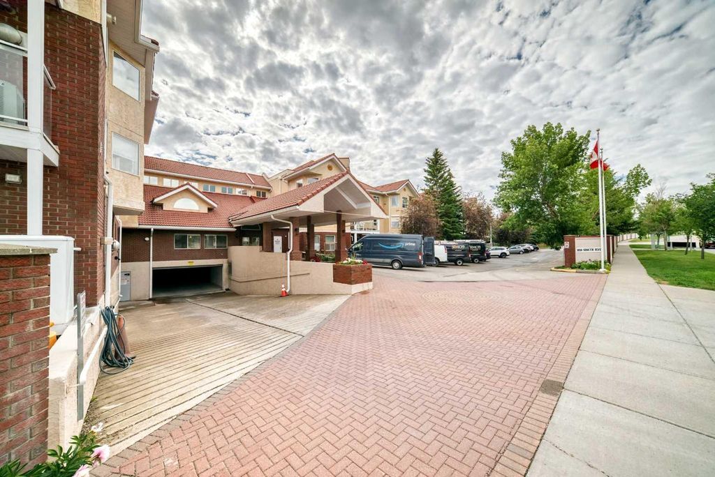 Photo of 1818 Simcoe Boulevard SW #3347, Calgary, AB T3H 3L9 (MLS # A2325171)