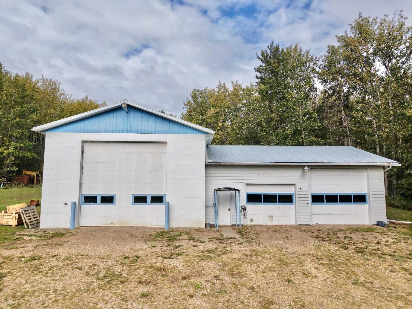 844022 Hwy 743