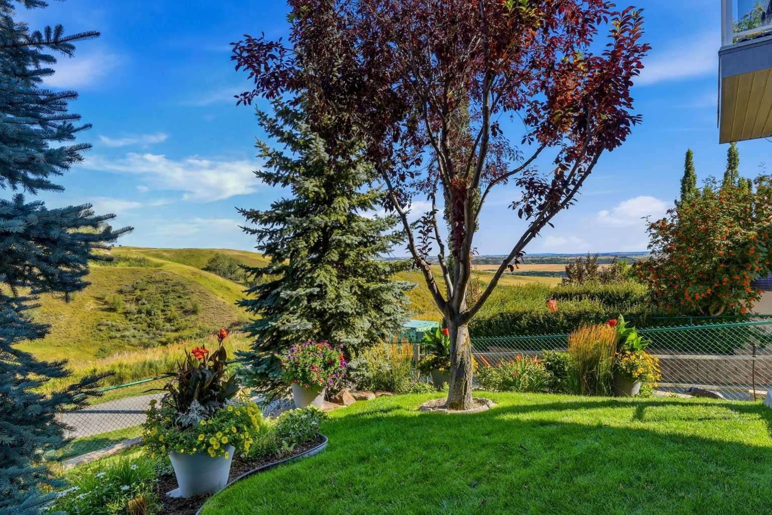 310 Gleneagles View