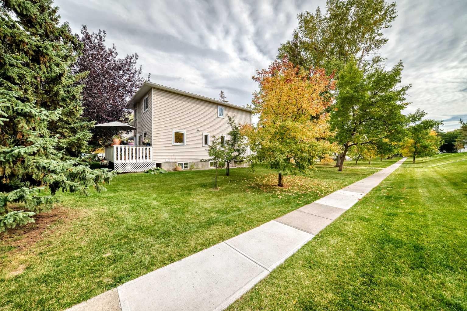 555 Killarney Glen Court SW