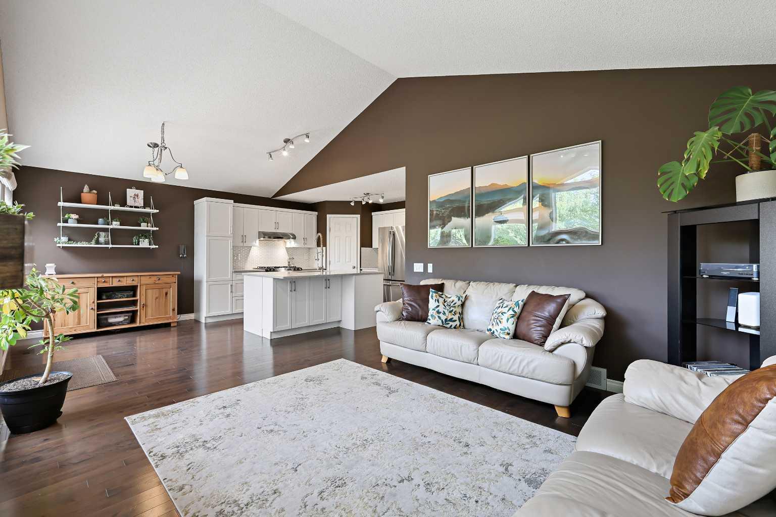 23 Scenic View Close NW