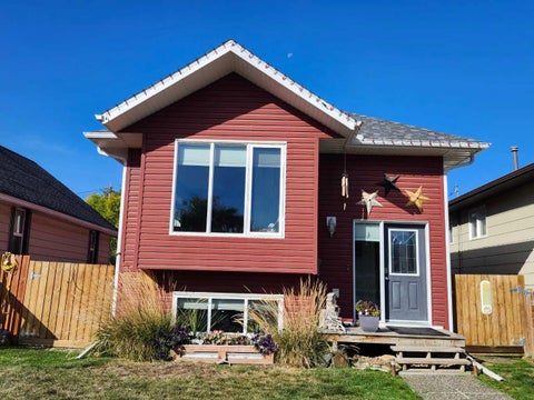 Photo of 89 Poplar Street, Drumheller, AB T0J 0Y1 (MLS # A2349629)