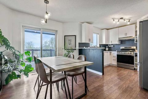 Photo of 145 Harvest Glen Way NE, Calgary, AB T3K 4J4 (MLS # A2312689)
