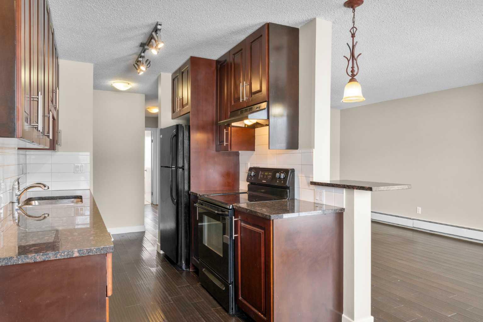 4455A Greenview Drive NE 301