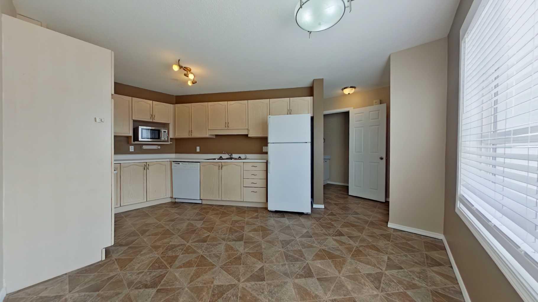 603 Youville Drive E 116