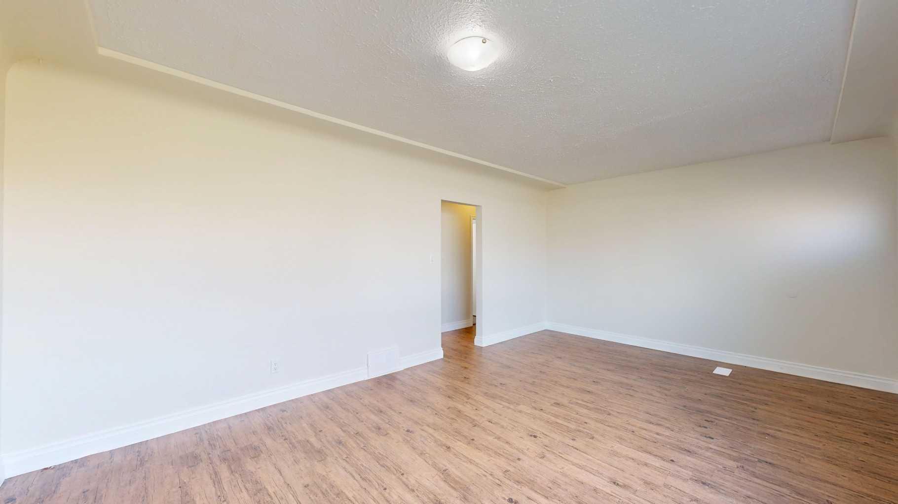 4612 53 Street