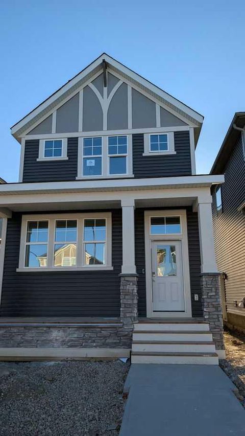 109 Legacy Glen Place SE Calgary AB T2X 4T5