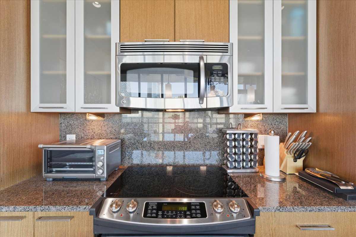 220 12 Avenue SE 2401