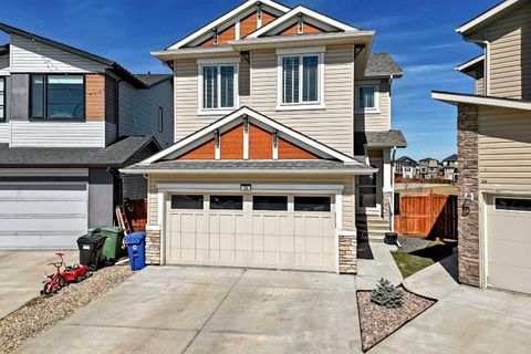 Photo of 35 Walden Mount SE, Calgary, AB T2X 0M7 (MLS # A2299953)