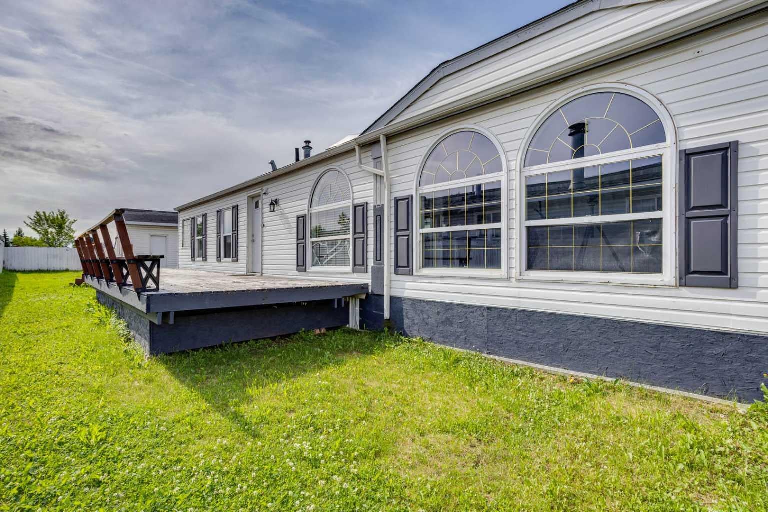 180 Cokerill Crescent