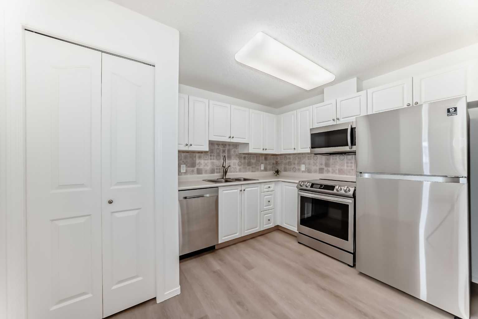 5000 Somervale Court SW 412