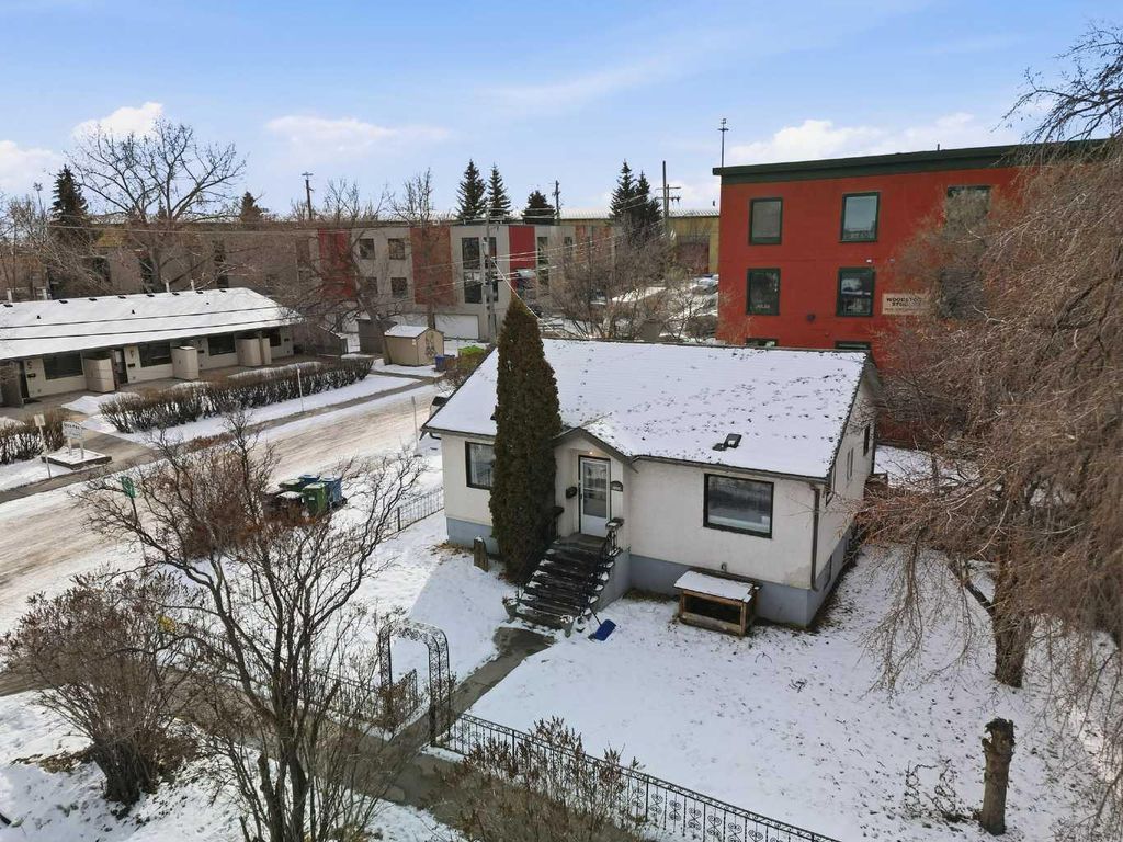Photo of 1339 11 Avenue SE, Calgary, AB T2G 0Z6 (MLS # A2282864)
