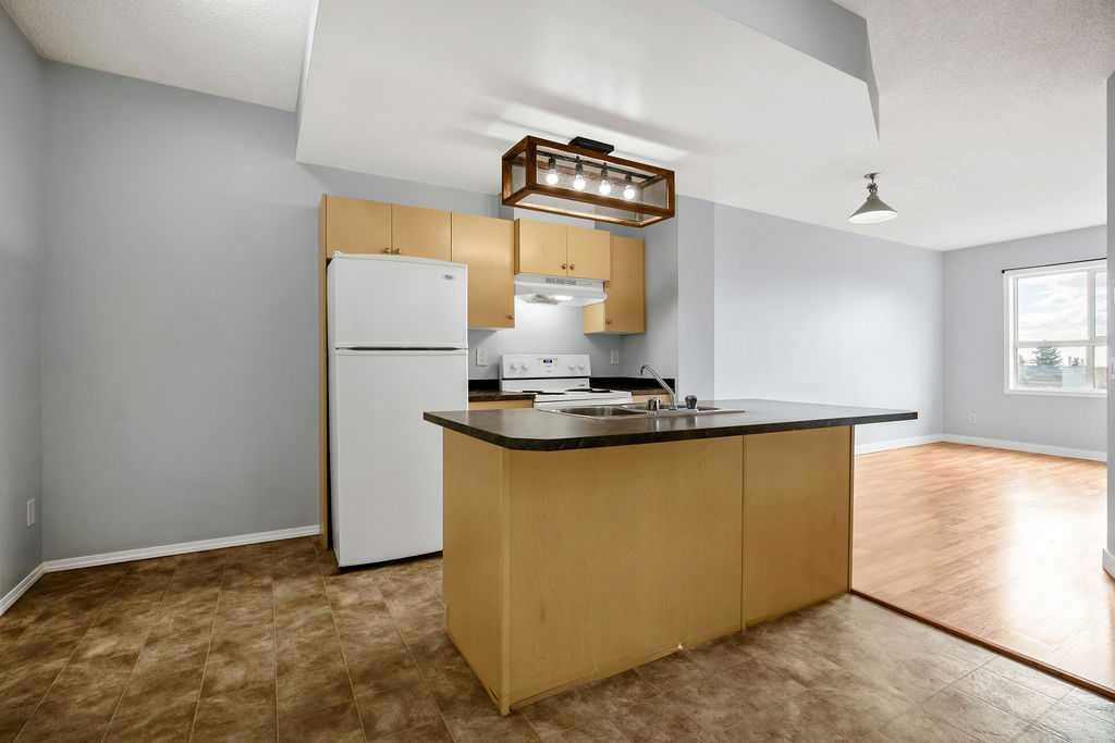 73 Erin Woods Court SE 4301