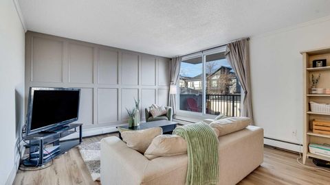 2512 1 Avenue NW 201 Calgary AB T2N 0C2