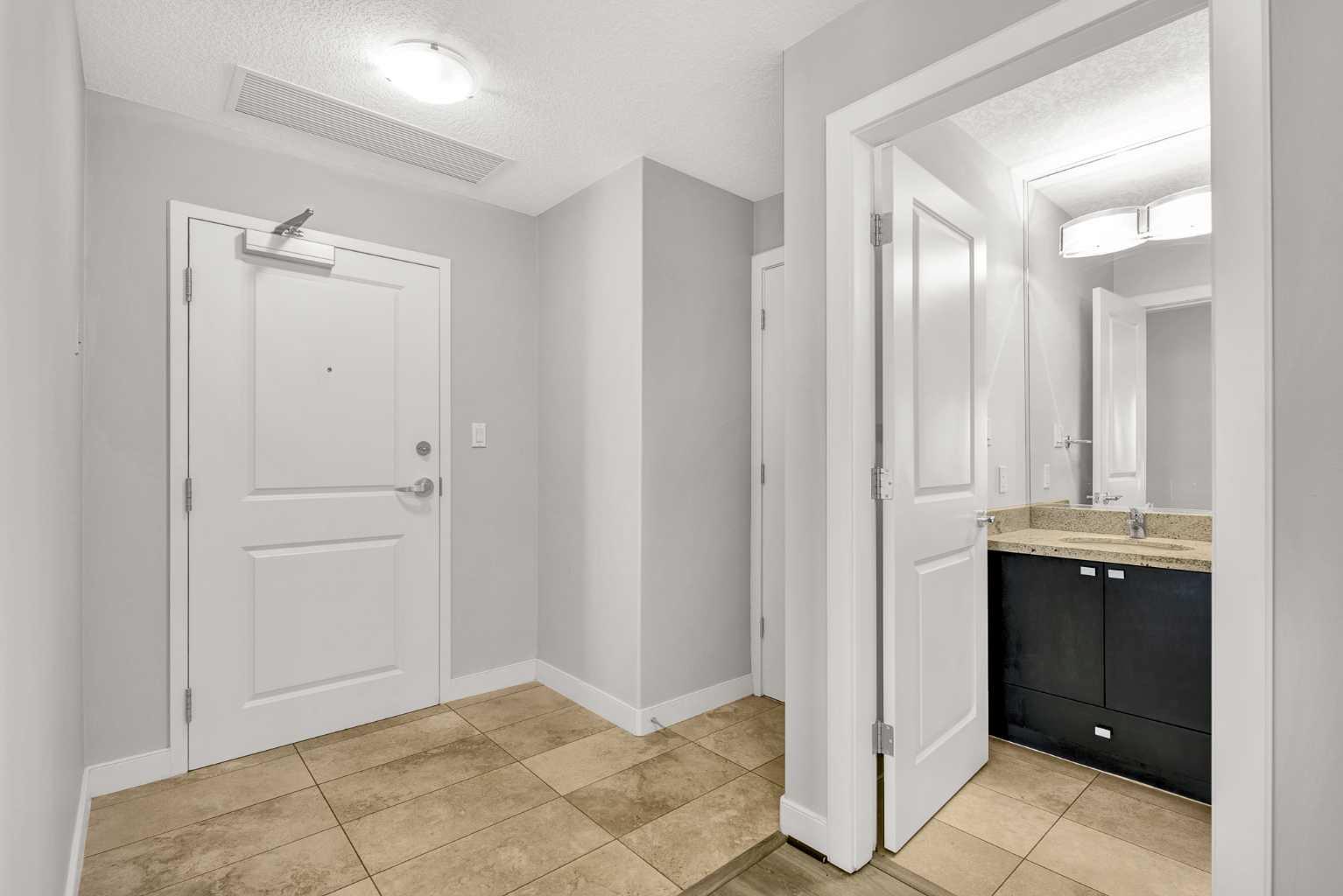 77 Spruce Place SW 2207