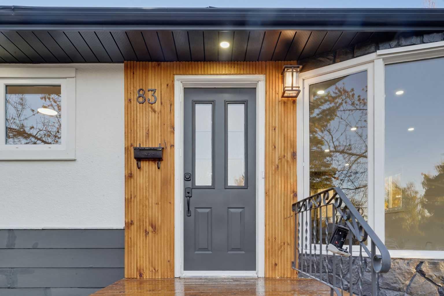83 Ferncliff Crescent SE