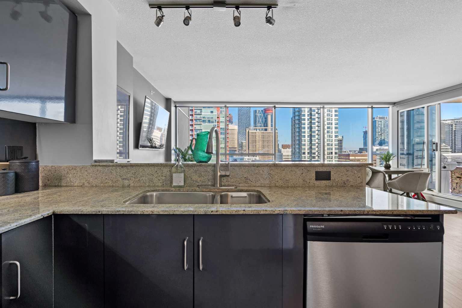 188 15 Avenue SW 1602