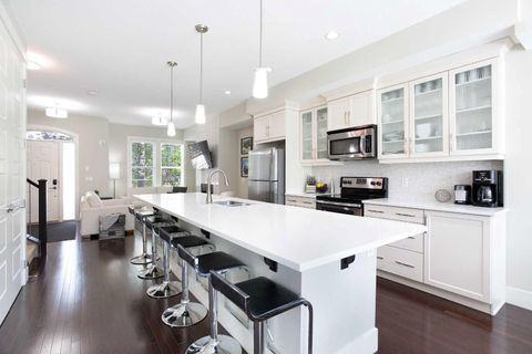 Photo of 548 Quarry Park Boulevard SE, Calgary, AB T2C 5E8 (MLS # A2247516) Photo of 548 Quarry Park Boulevard SE, Calgary, AB T2C 5E8 (MLS # A2247516)