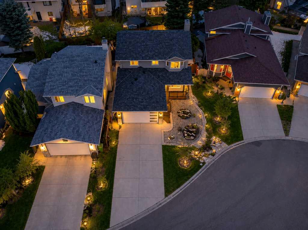 256 Riverside Mews SE