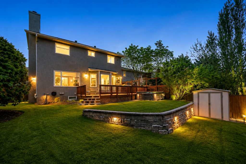 256 Riverside Mews SE