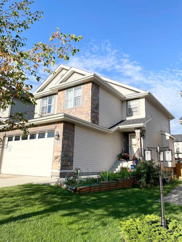 87 Kincora Drive NW