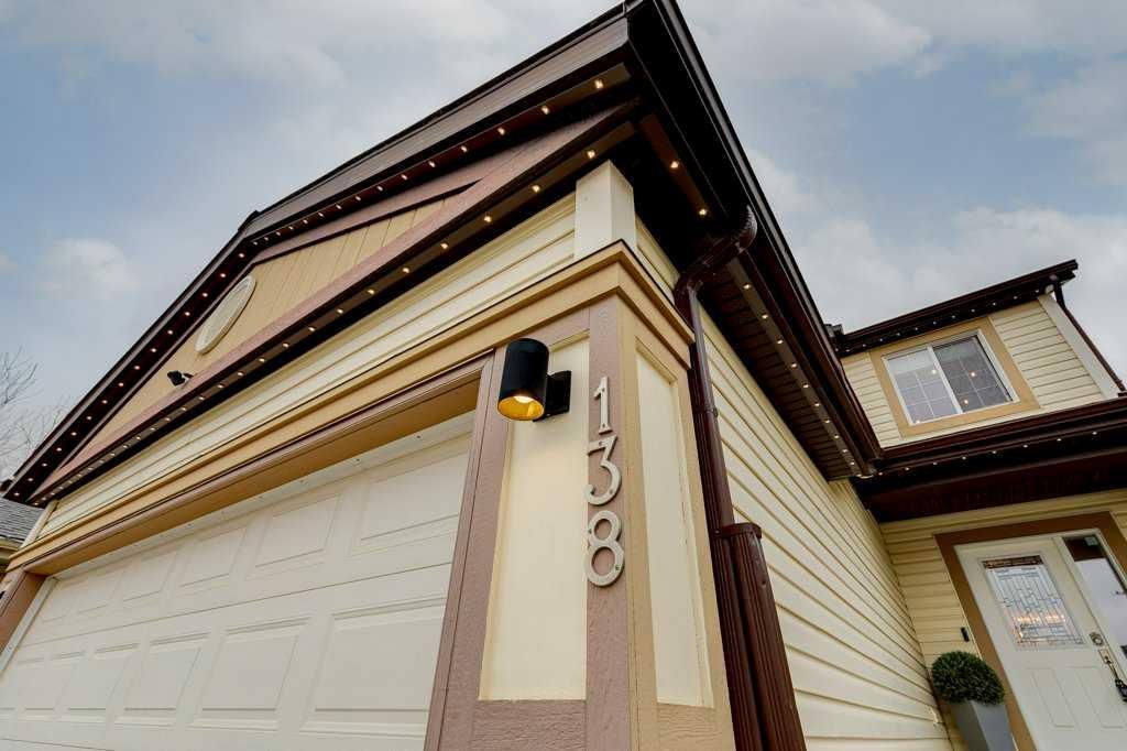 Photo of 138 Sagewood Landing SW, Airdrie, AB T4B 3N4 (MLS # A2305758)