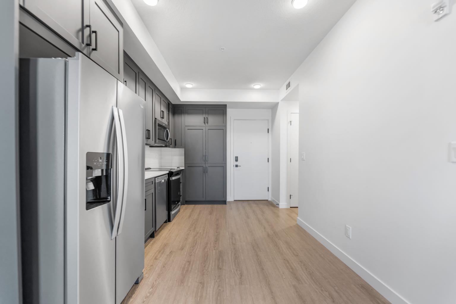 3932 University Avenue NW 220