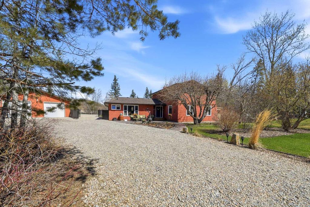 Photo of 39026 Range Road 275 #55, Linn Valley, AB T4S 2A9 (MLS # A2309718)