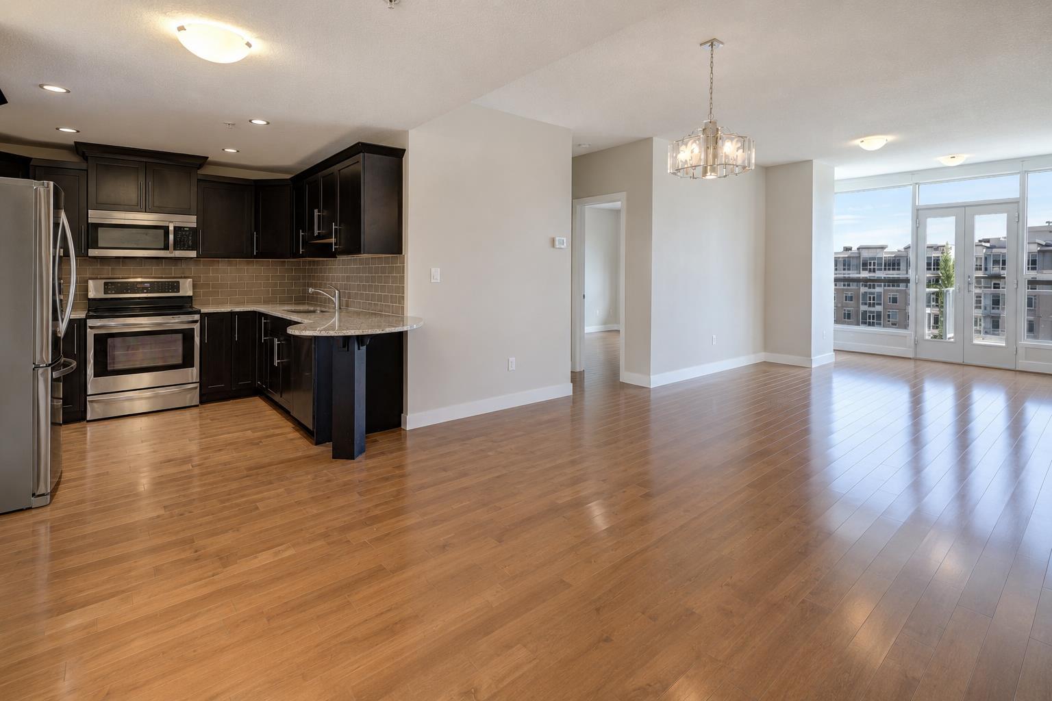 16 Varsity Estates Circle NW 810