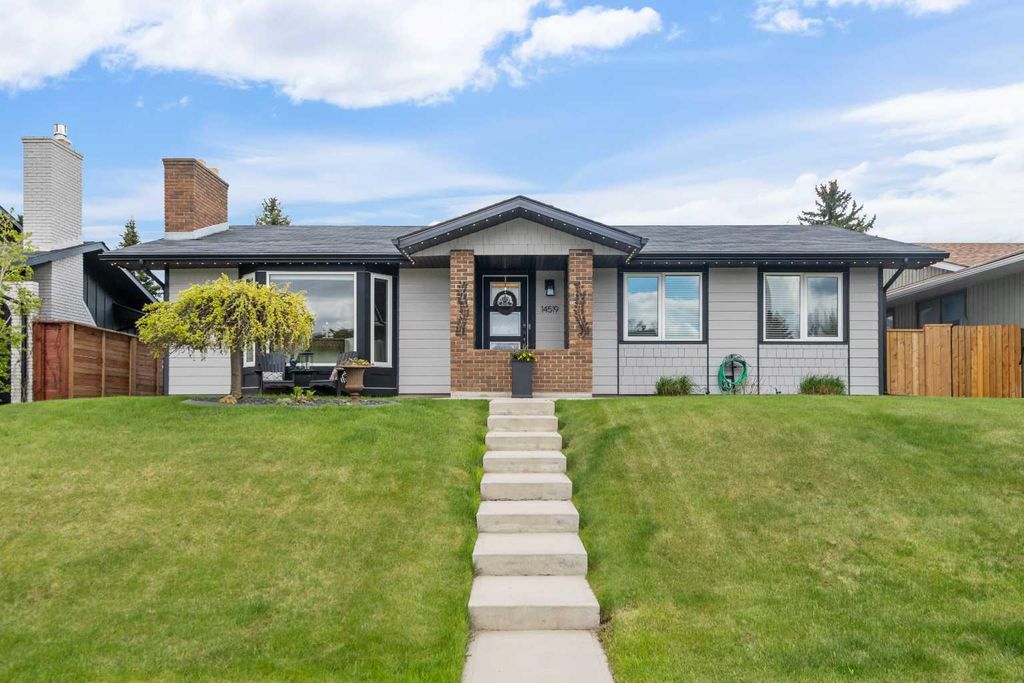 Photo of 14519 Parkside Drive SE, Calgary, AB T2J 4J8 (MLS # A2313972)
