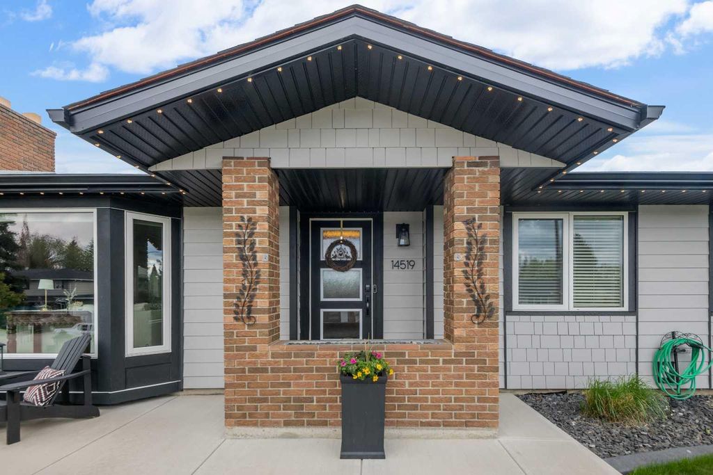 Photo of 14519 Parkside Drive SE, Calgary, AB T2J 4J8 (MLS # A2313972)