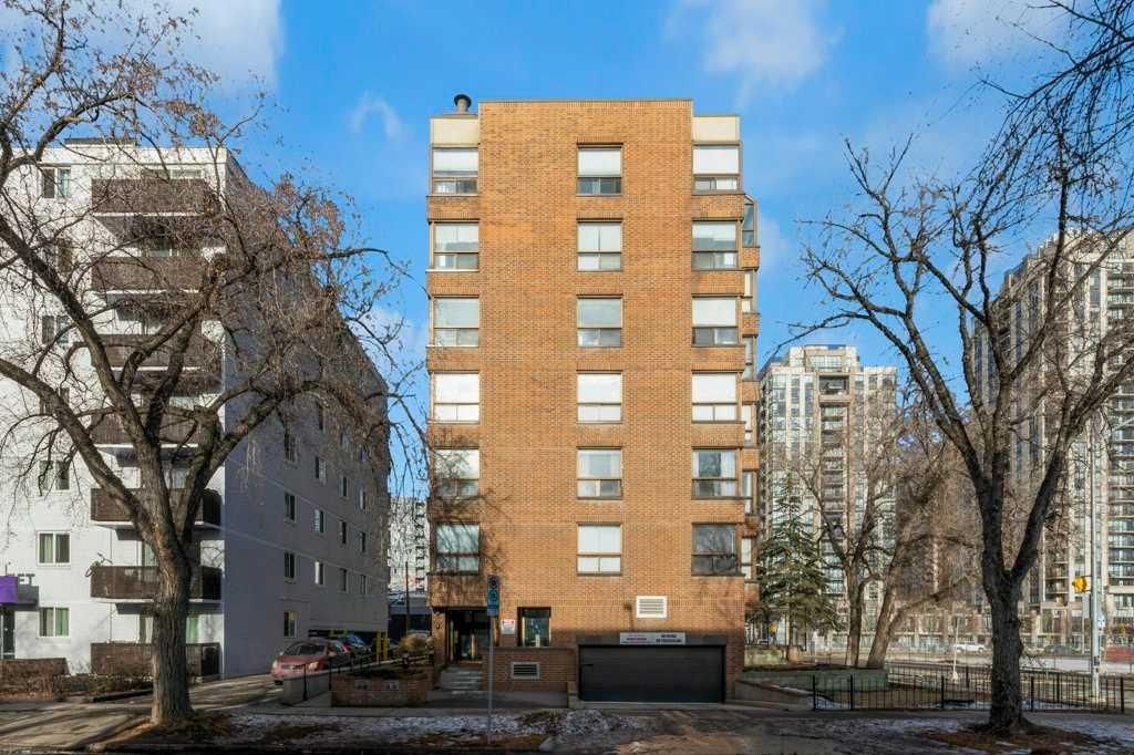 Photo of 1202 13 Avenue SW #402, Calgary, AB T3C 0T1 (MLS # A2278365)