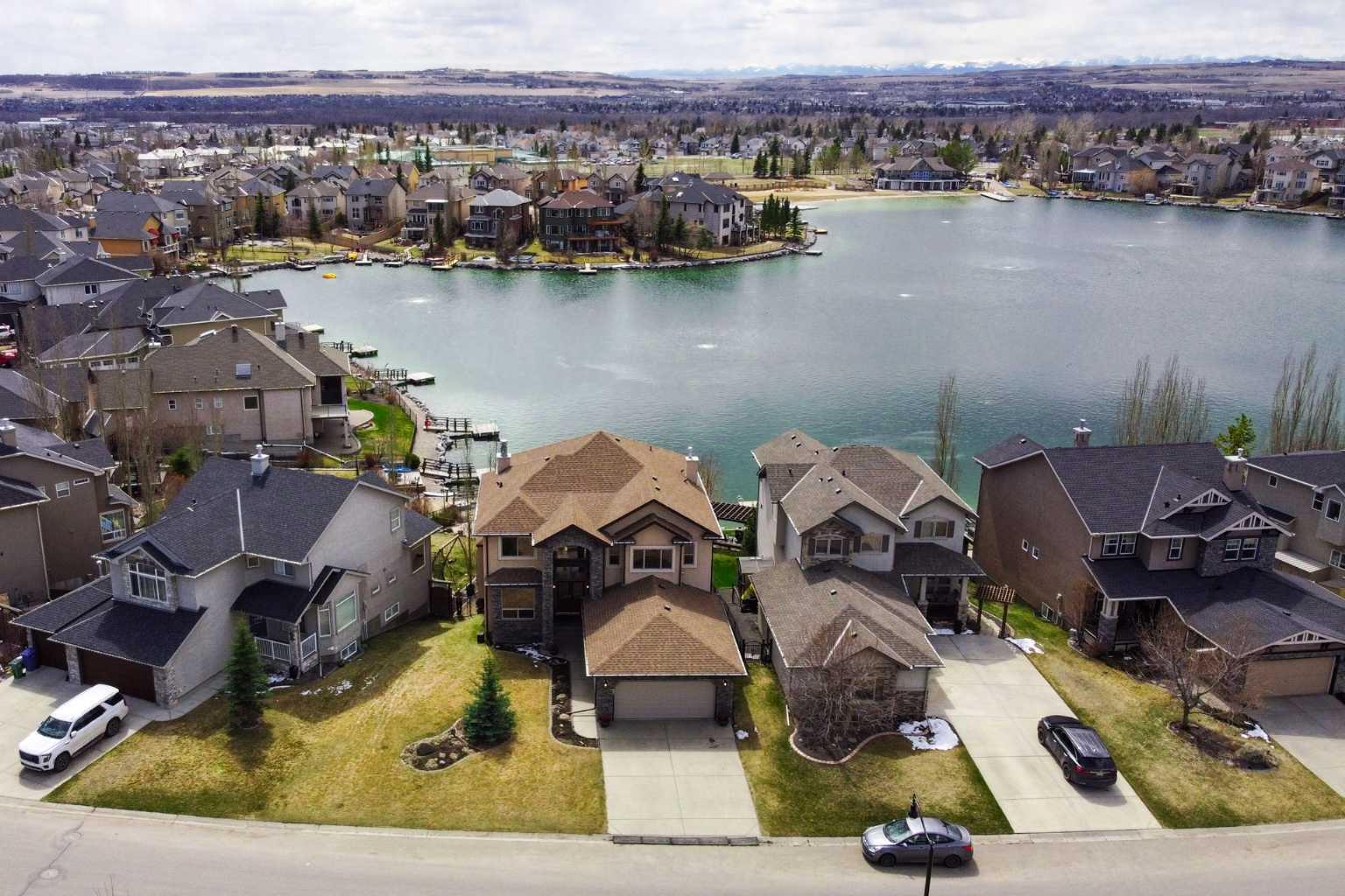 210 Crystal Shores Drive