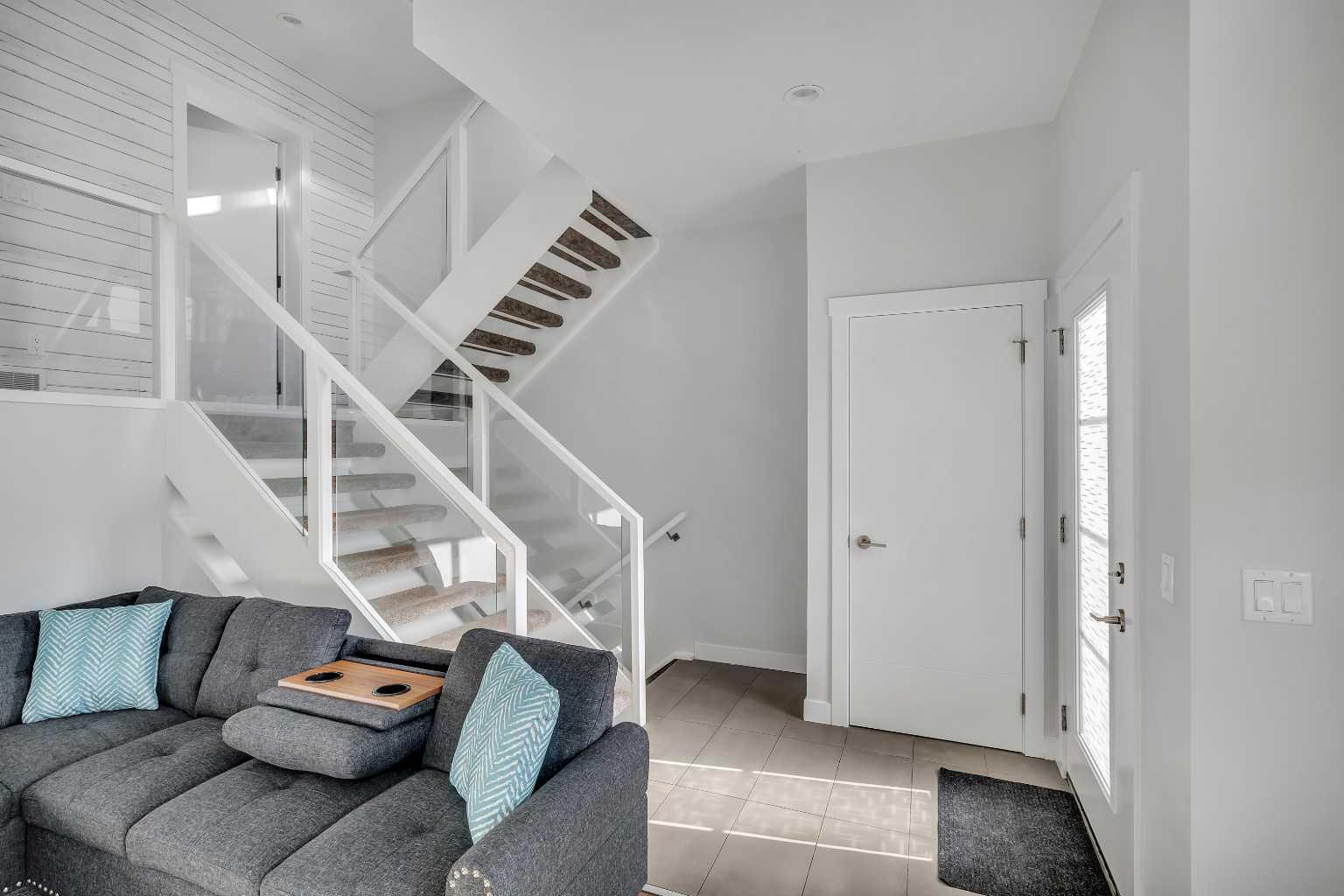 1530 Bayside Avenue SW 404