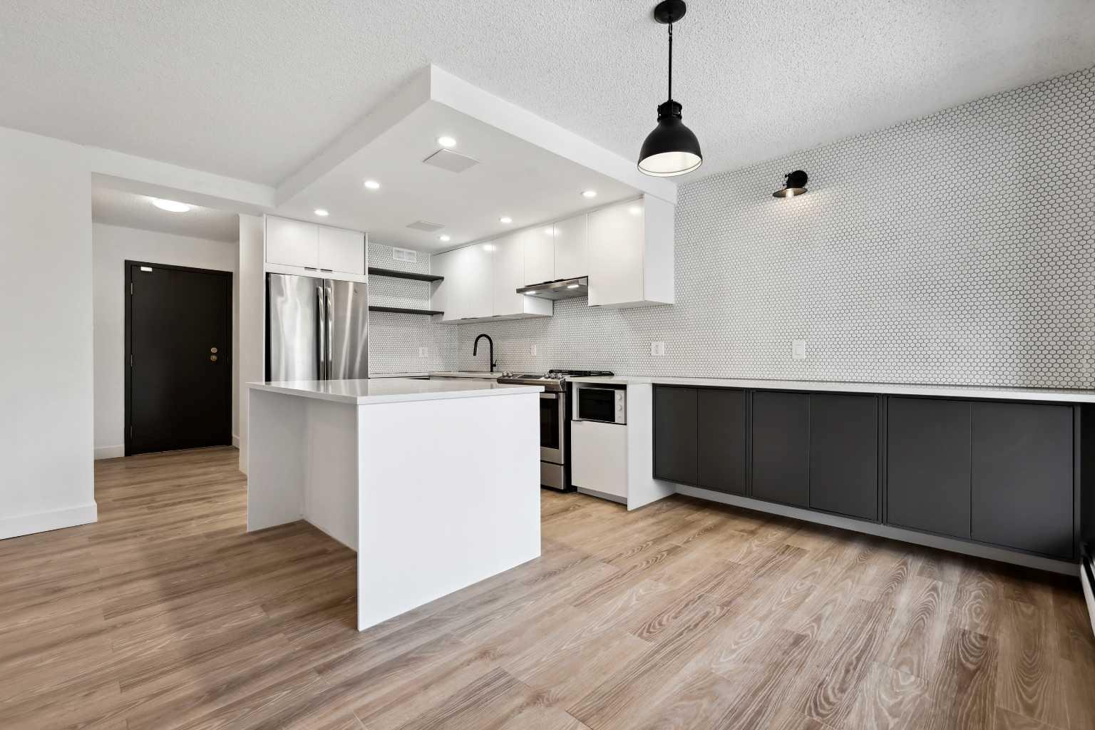 1414 5 Street SW 206