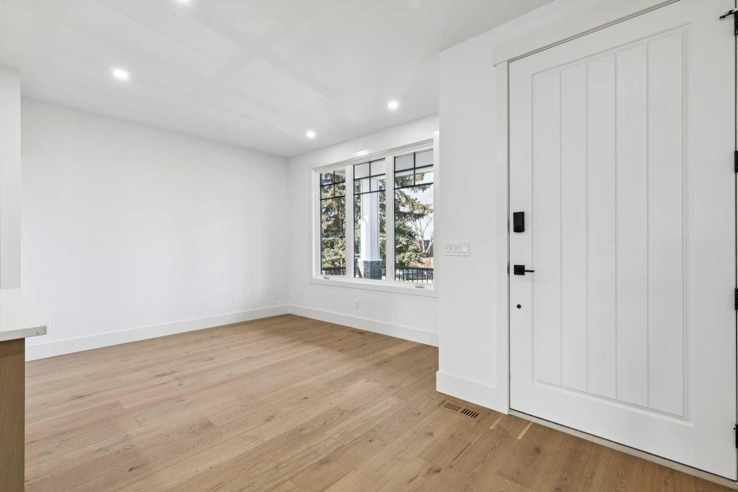 1835 Braemar Place SW