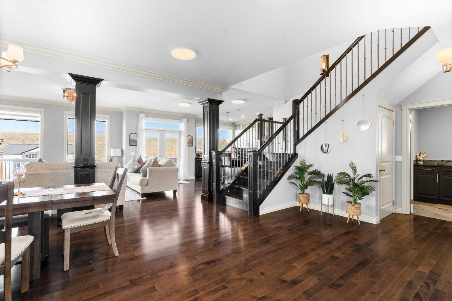 409 Kinniburgh Boulevard