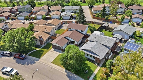 Photo of 172 Templemont Drive NE, Calgary, AB T1Y 4Z9 (MLS # A2352901)