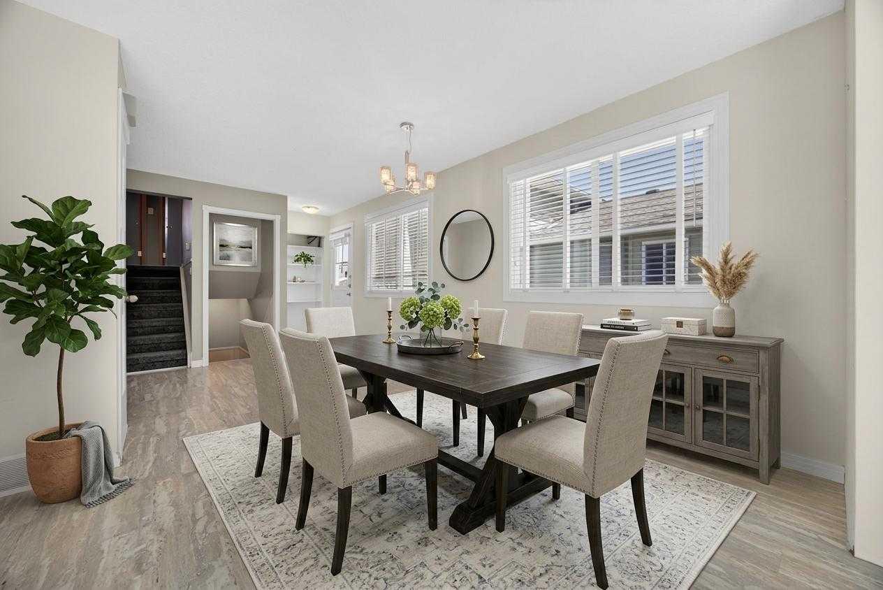 84 Macewan Glen Way NW