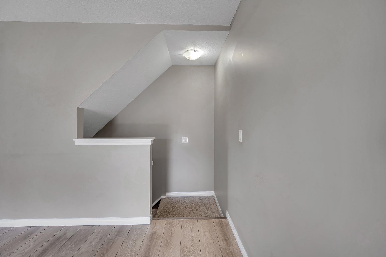 341 Cityscape Court NE