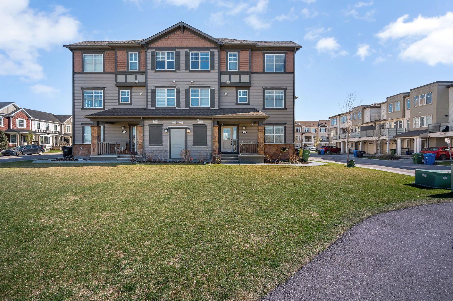 341 Cityscape Court NE
