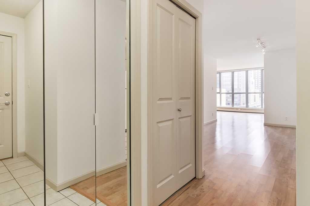 Photo of 650 10 Street SW #505, Calgary, AB T2P 5G4 (MLS # A2321783)