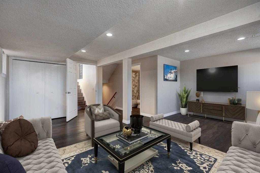 27 Castleridge Road NE