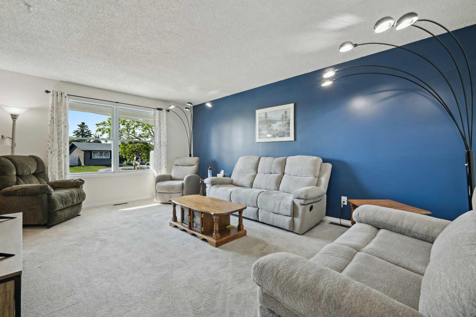 352 Penworth Way SE